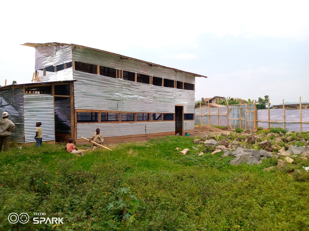 Construction d'un poulailler SOCOOPADI en ville de Beni